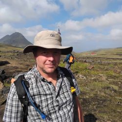 Orri trekking guide
