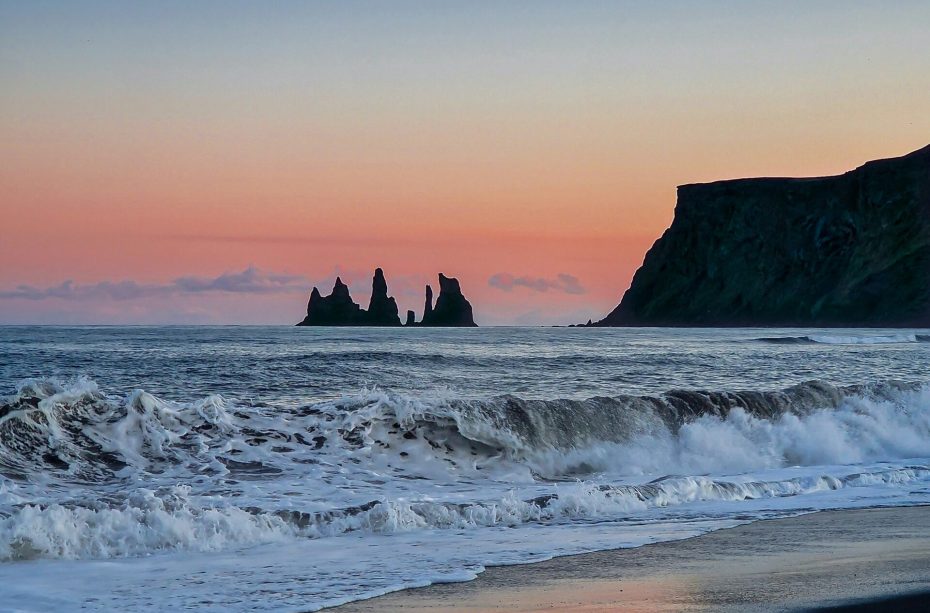 photo of beach in south coast of Iceland