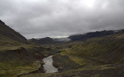 Creeping glacier landscape on Day 04 of the Laugavegur Trek between Emstur and Þórsmörk